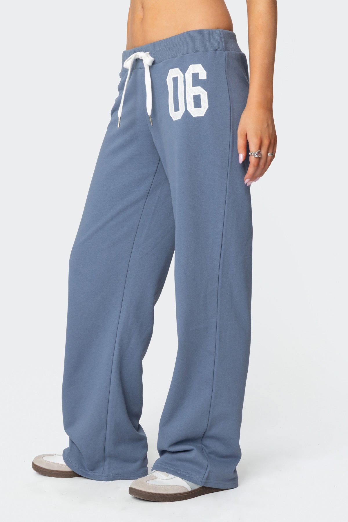 06 Joggers