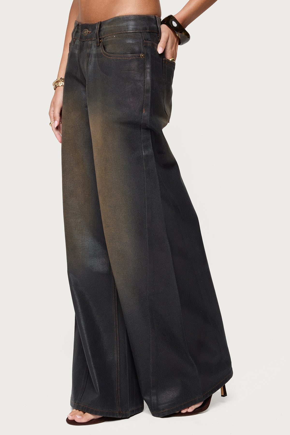 Oversized Mud Wash Low Rise Jeans