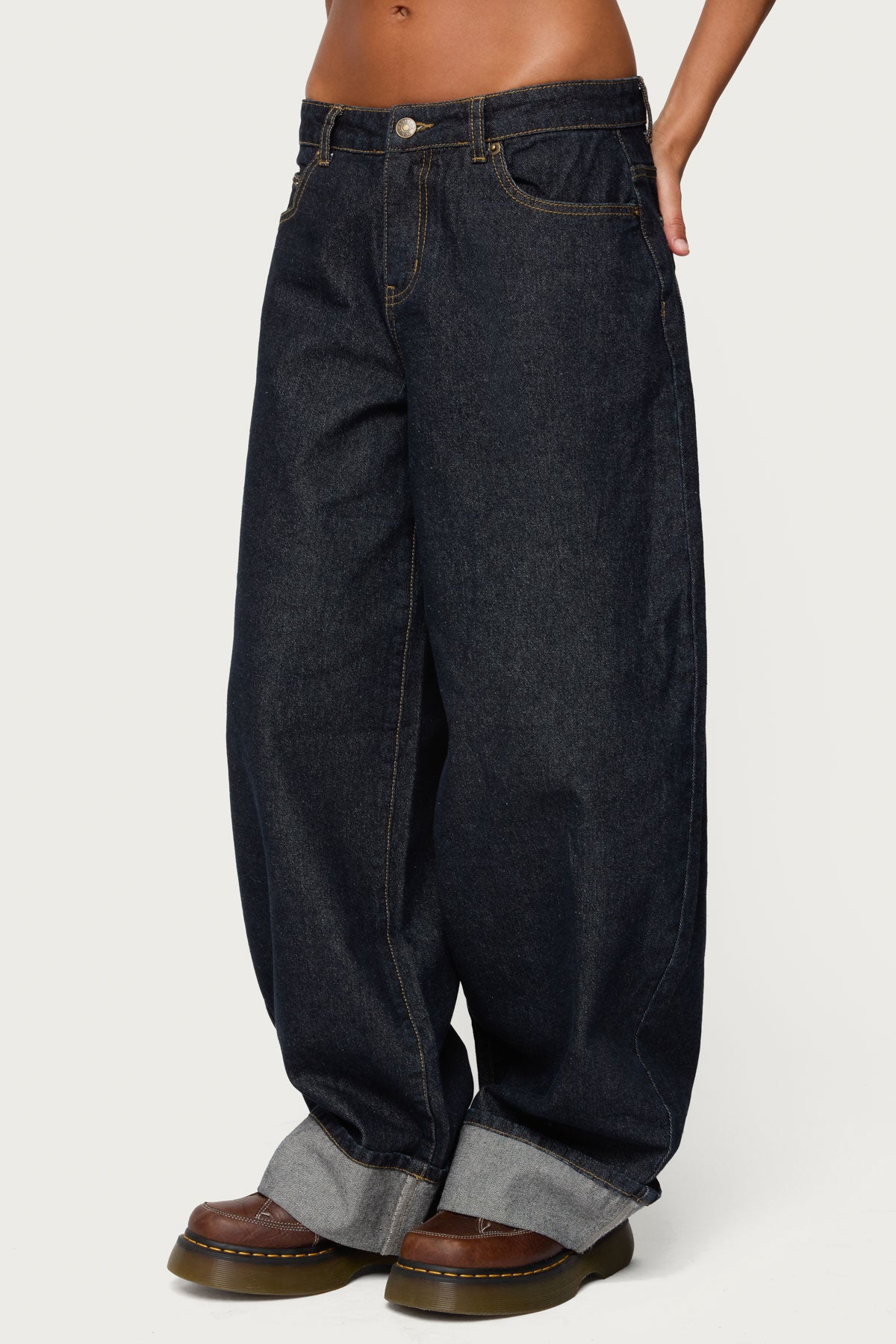 Kella Extra Oversized Low Rise Jeans